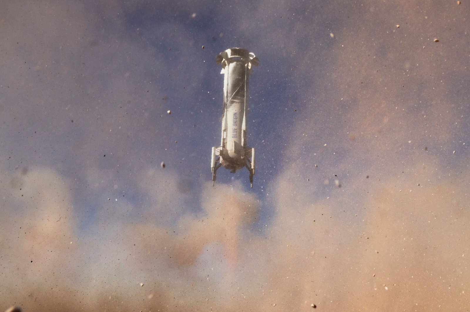 Досліджуйте космос за допомогою нового симулятора Шепарда від Blue Origin